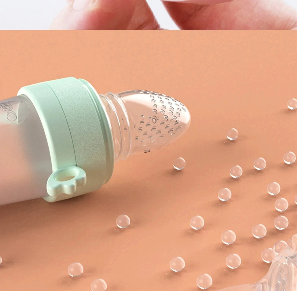 Baby Feeding Bottle + Teether Baby Silicone Rice Paste Cereal Feeding Squeeze Bottle Spoon Feeder for Newborn Child Utensils